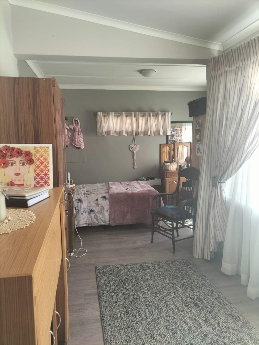 4 Bedroom Property for Sale in Frankfort Free State